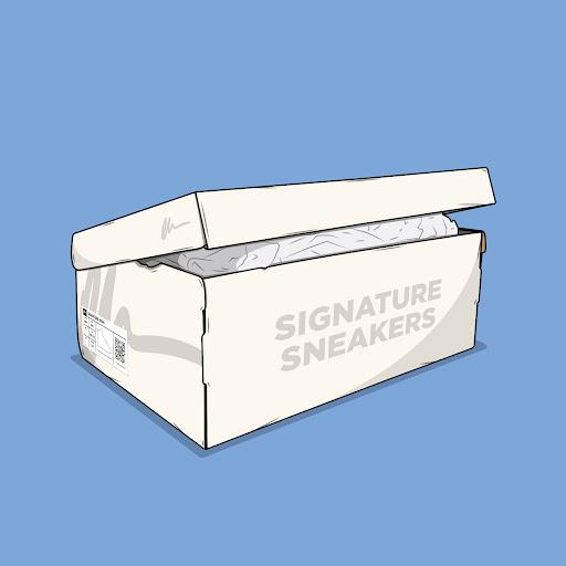 Signature Sneakers High (Unrevealed)