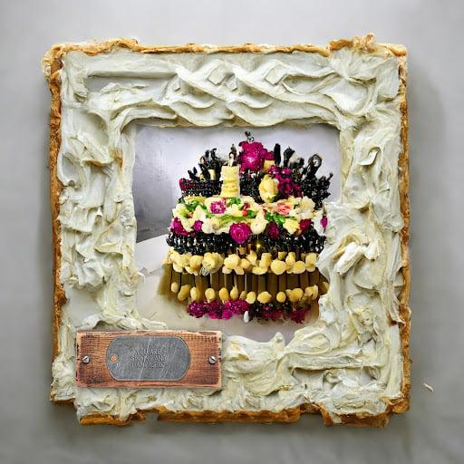 Shining And Fantastic Cream Pie Soft Floral Battalion Formation Cake