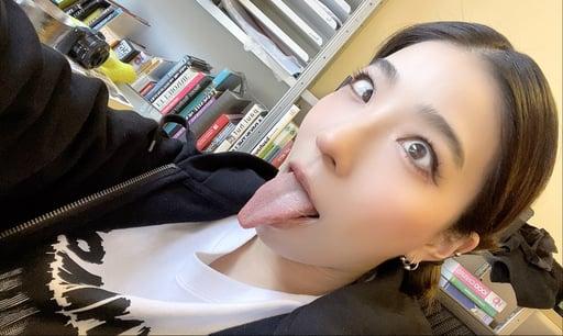 #8 Ahegao Woman 🤪